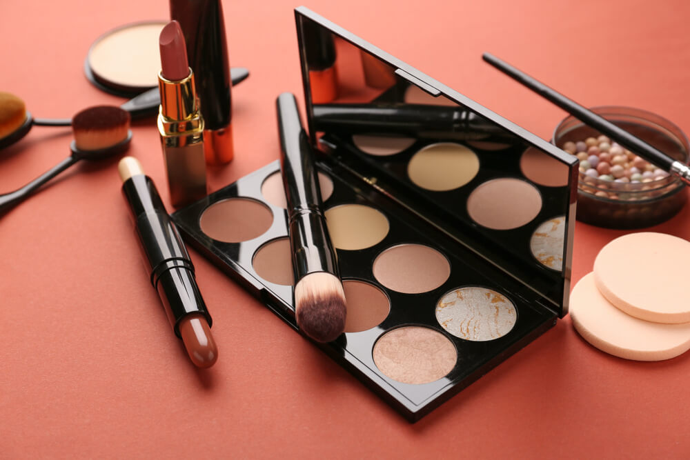 How to start a private label makeup line