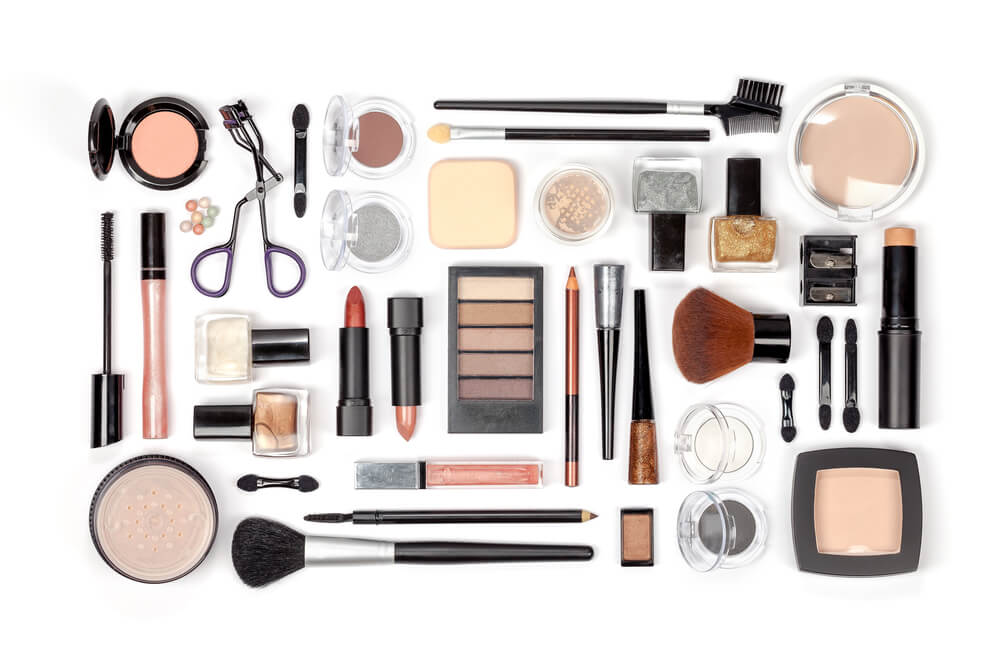 Unlocking the Benefits of Private Label Makeup: Enhancing Your Beauty Brand, What are the advantages of starting a private label makeup brand