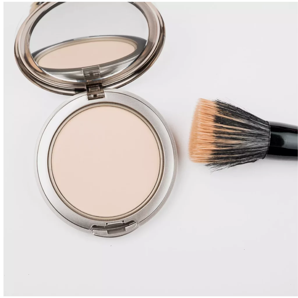 Create your own makeup line with AQ Gimel, the best vegan private label cosmetics manufacturer, private label makeup vendor with no minimum.