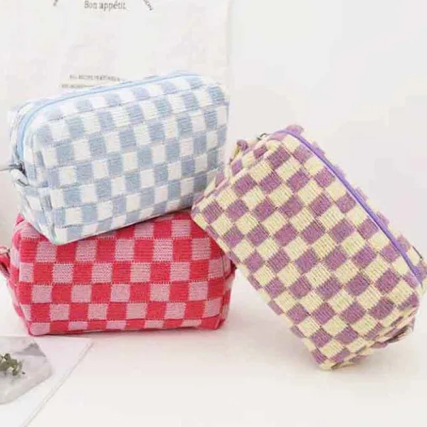 Plaid Knitted Cosmetic Bag