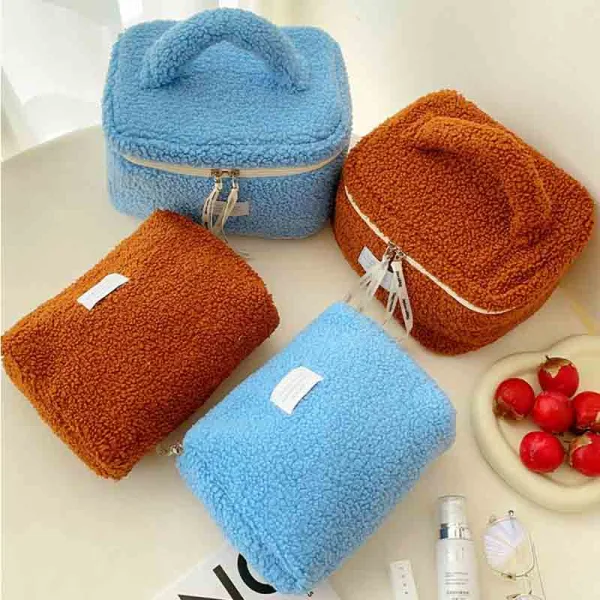 Portable Sherpa Cosmetic Bag