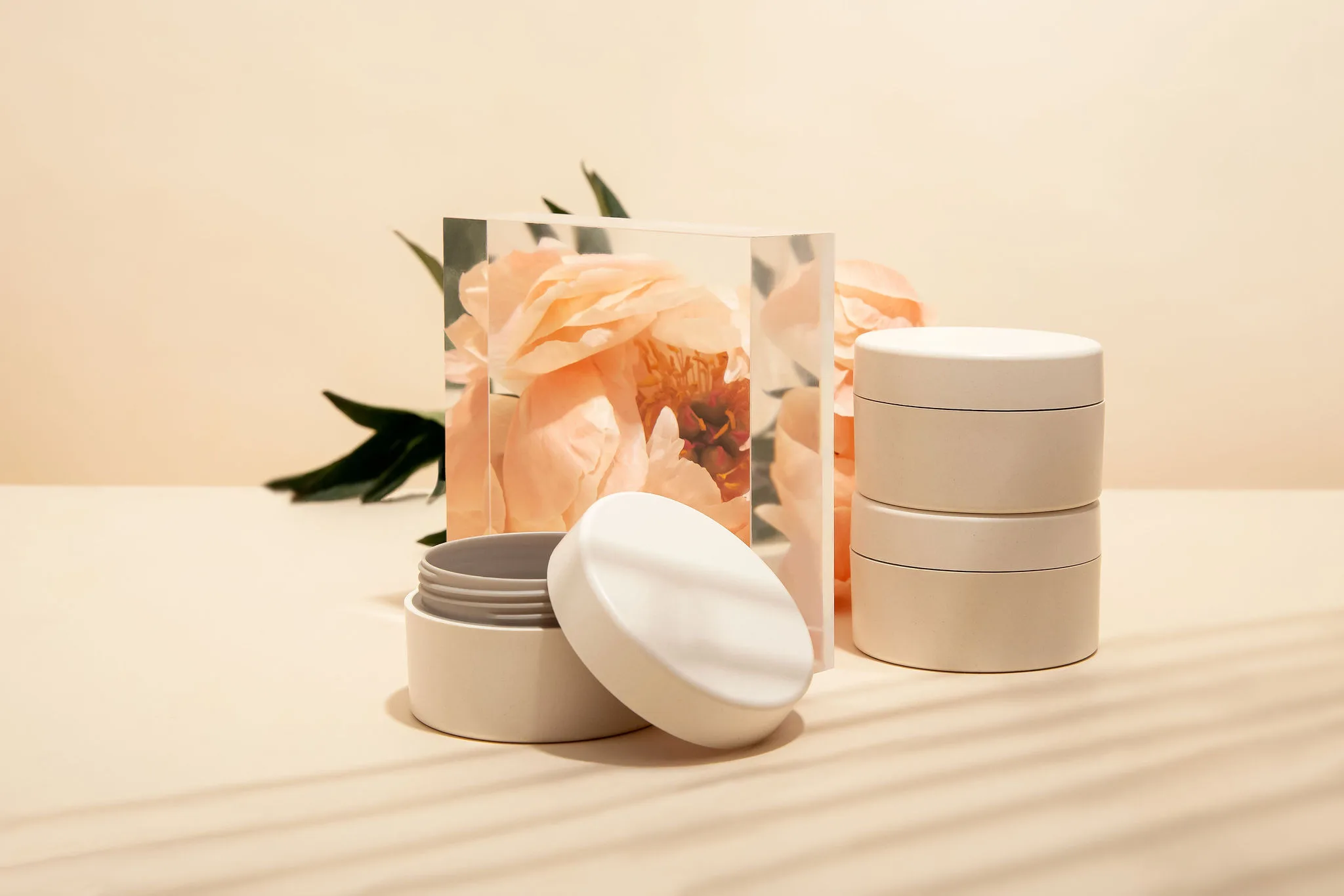 8 Ideas of Cosmetic Packaging for Small Business