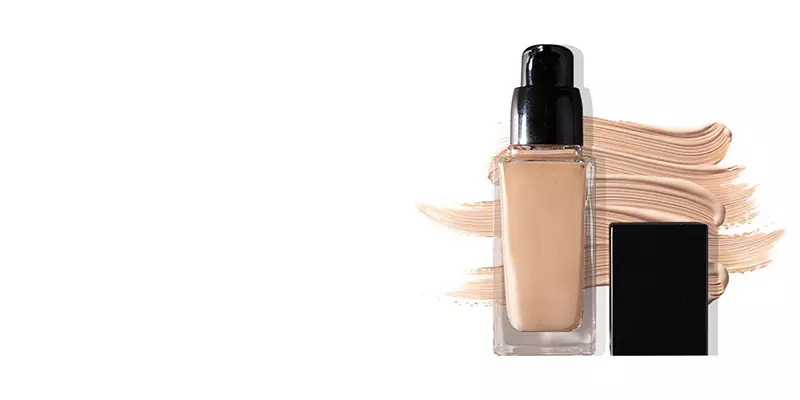 Create your own makeup line with AQ Gimel, the best vegan private label cosmetics manufacturer, private label makeup vendor with no minimum.